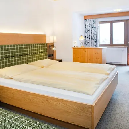 Landhotel Tirolerhof - Wildschoenau - Premium Card Im Sommer Oberau