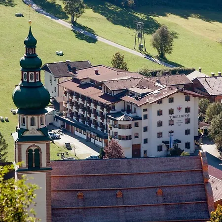 Landhotel Tirolerhof - Wildschoenau - Premium Card Im Sommer 3* Oberau