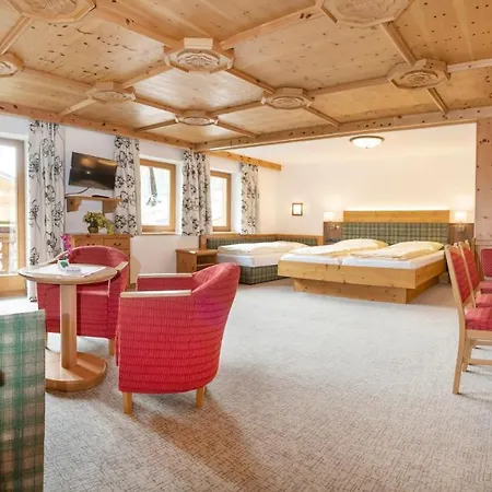 Landhotel Tirolerhof - Wildschoenau - Premium Card Im Sommer 3* Oberau