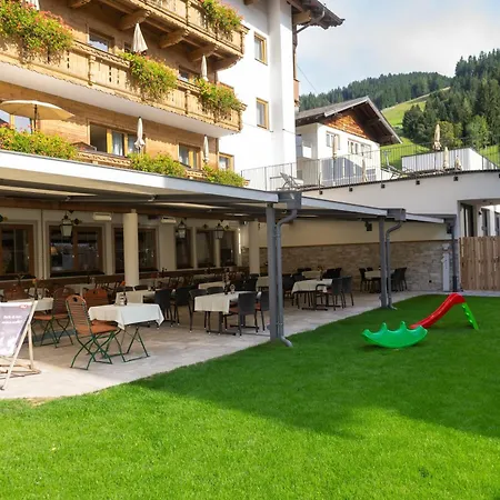 Landhotel Tirolerhof - Wildschoenau - Premium Card Im Sommer 3* Oberau