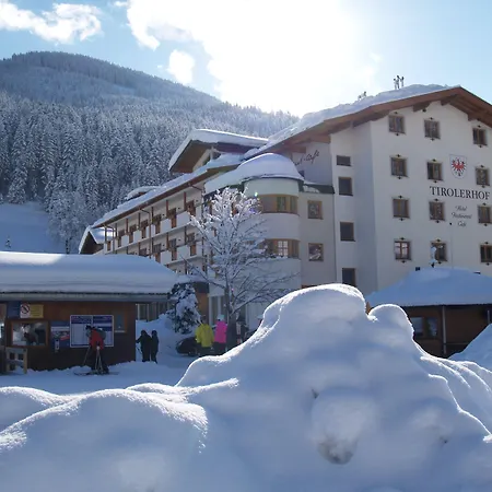 Hotell Landhotel Tirolerhof - Wildschoenau - Premium Card Im Sommer 3*