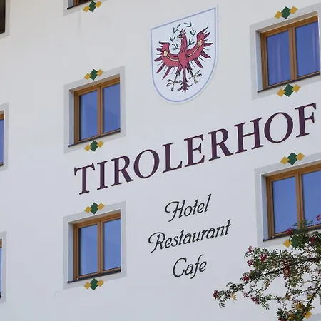 Landhotel Tirolerhof - Wildschoenau - Premium Card Im Sommer 3*