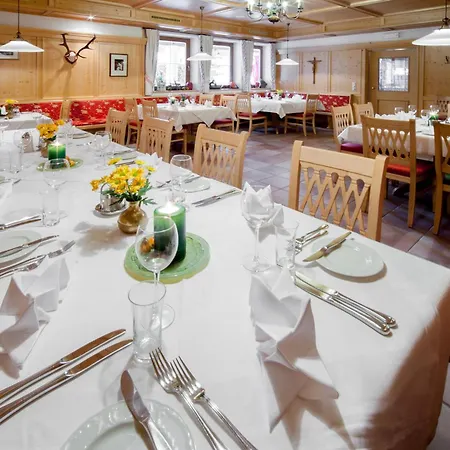 Tirolerhof - - Premium Card Im Sommer